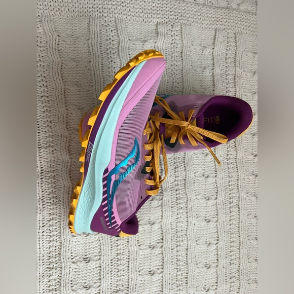 Saucony Shoes - EUC Saucony Peregrine 11 PWR TRAC, formfit, women size 8, pink/purple
